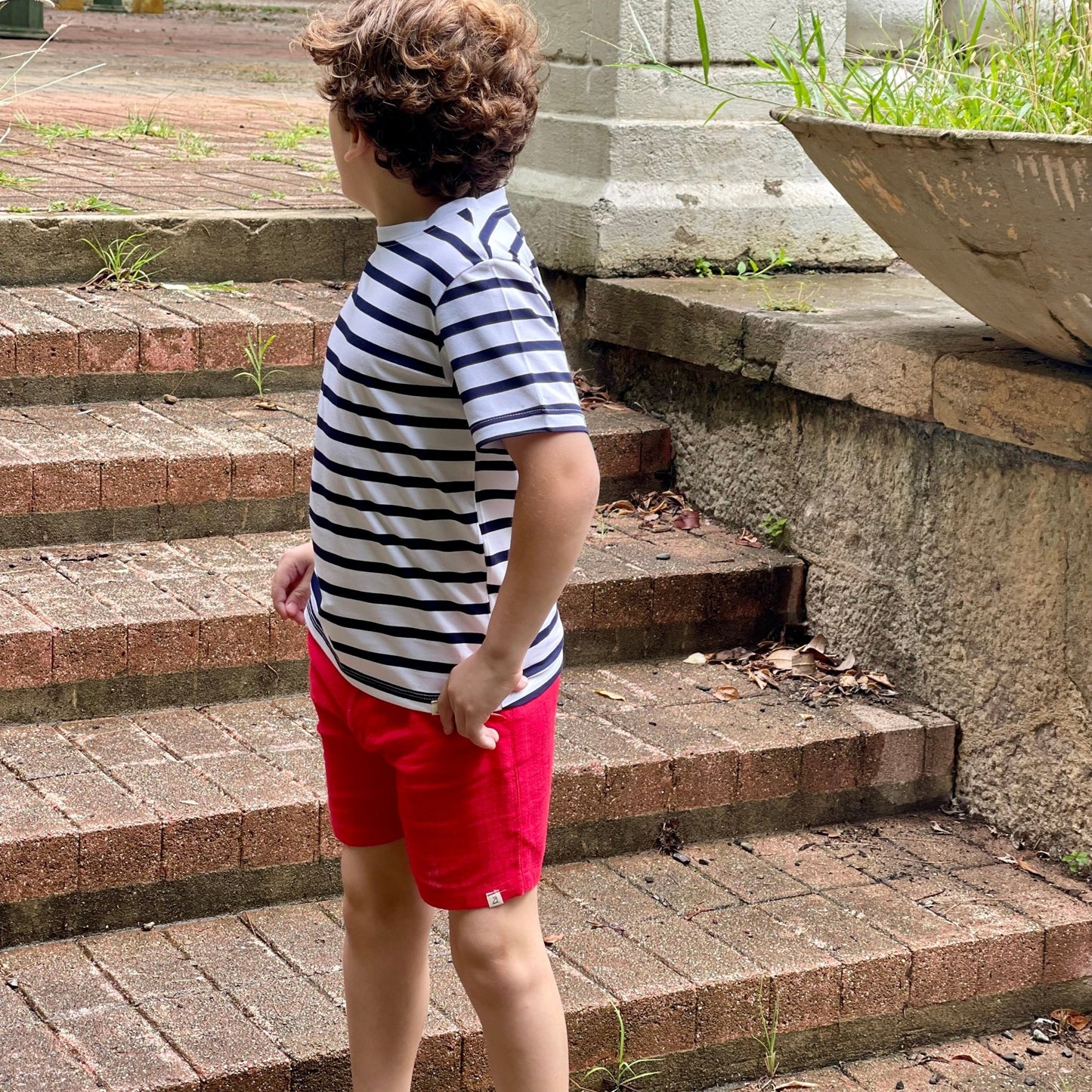 CREW red shorts - Nico