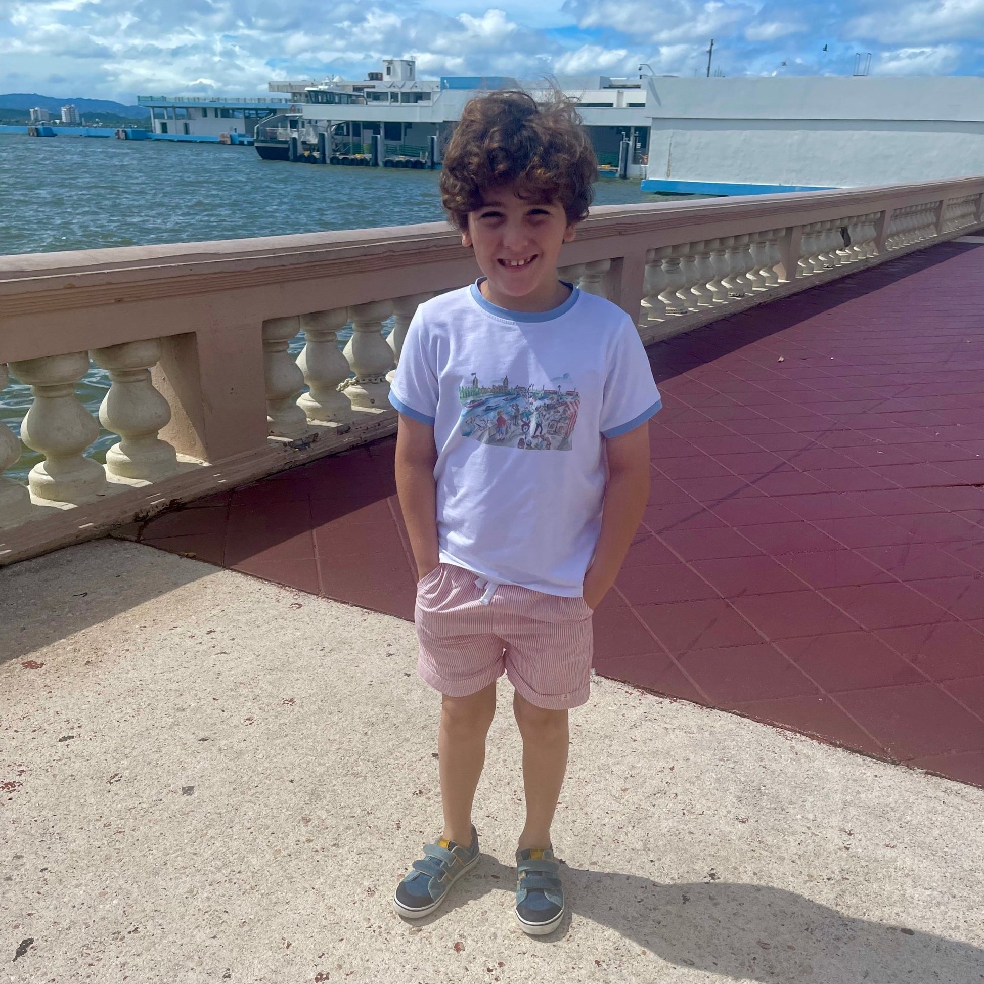 HENRY Loves London - Nico