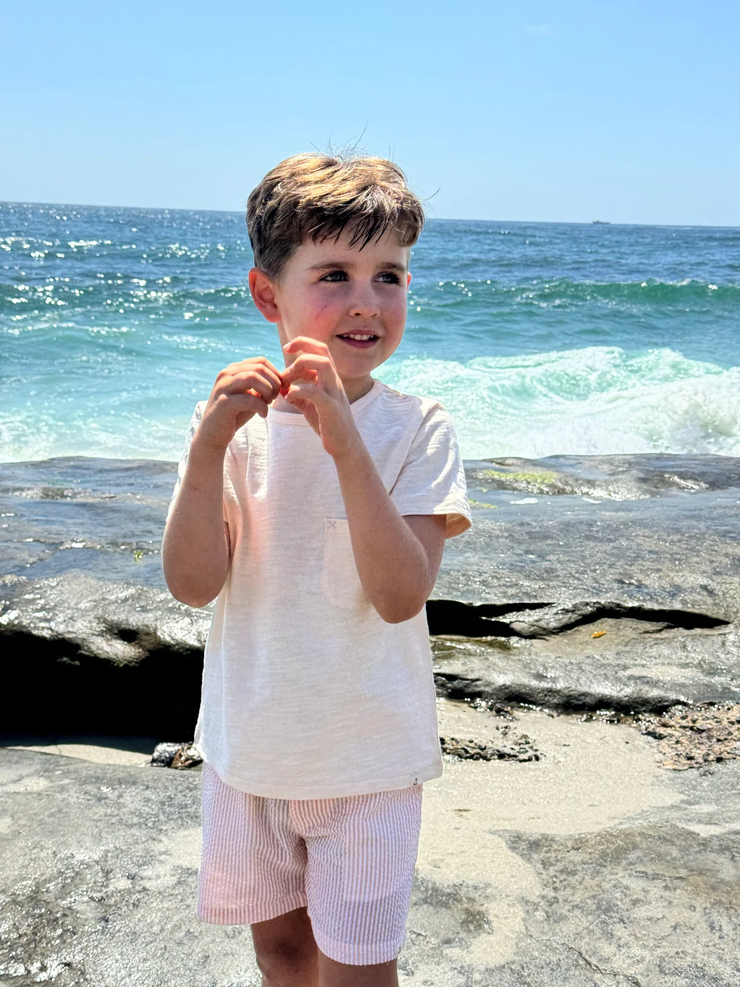 CREW red/white stripe shorts